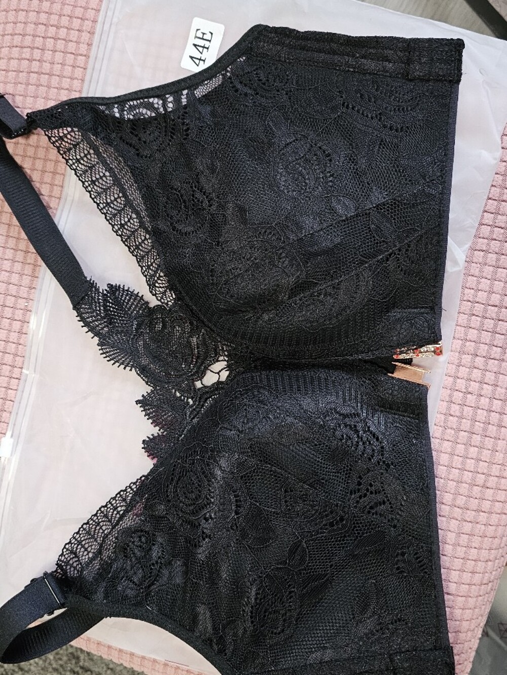 Black Bra, Beautiful Floral Back Design. No Underwire, Front Clasp